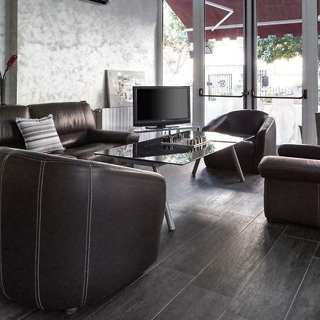 Hotel Saxon Rimini Bagian luar foto