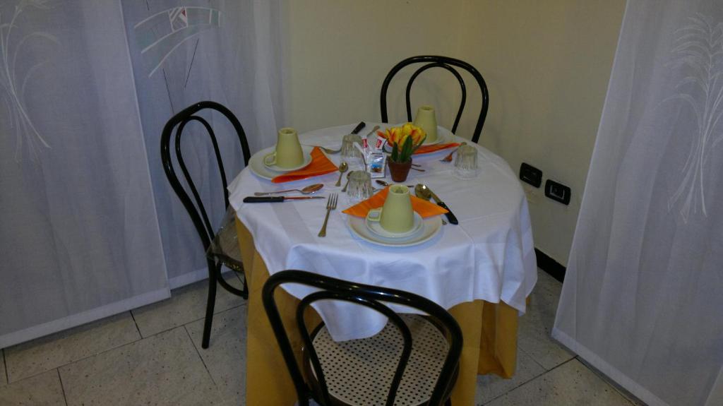 Hotel Saxon Rimini Bagian luar foto
