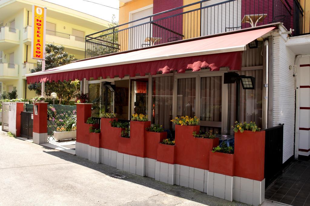 Hotel Saxon Rimini Bagian luar foto