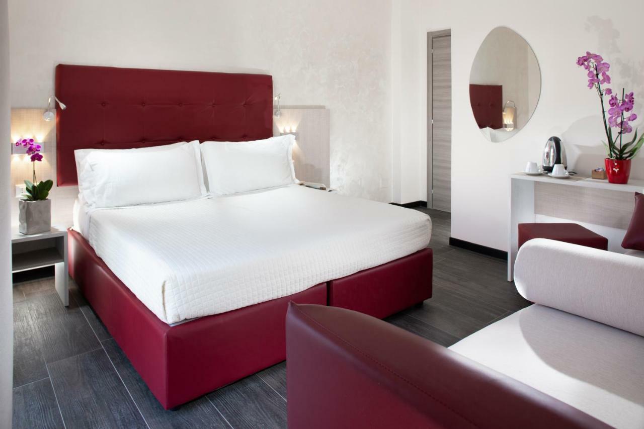 Hotel Saxon Rimini Bagian luar foto